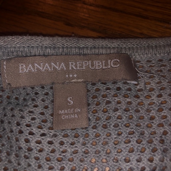 Banana Republic Sweater - Picture 4 of 5